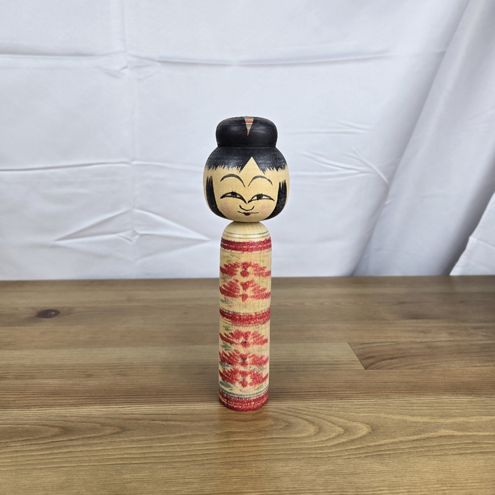 Vintage Japanese Traditional Hijiori Kokeshi Signed Sadao Kobayashi 7.25 Inches